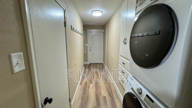 3 Bedroom 2 bath Cottage in Provo! property image