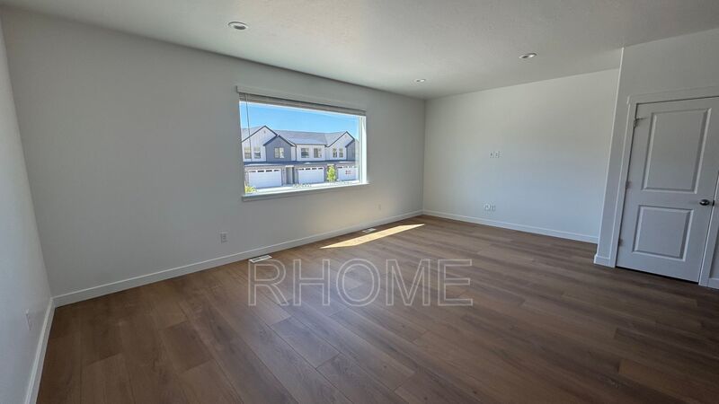 Brand new 3 Bedroom 3 Bath in Payson! property image