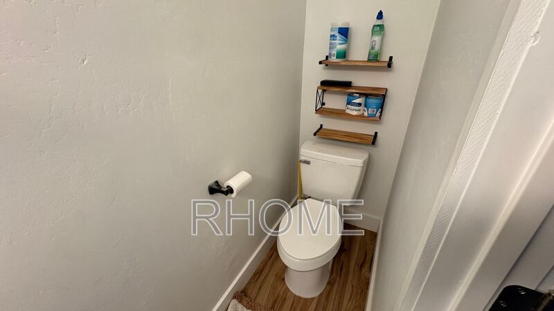 3 bedroom 2.5 bathroom in Eagle Mountain property image