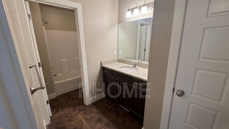 3 bedroom 2.5 bathroom in Eagle Mountain property image
