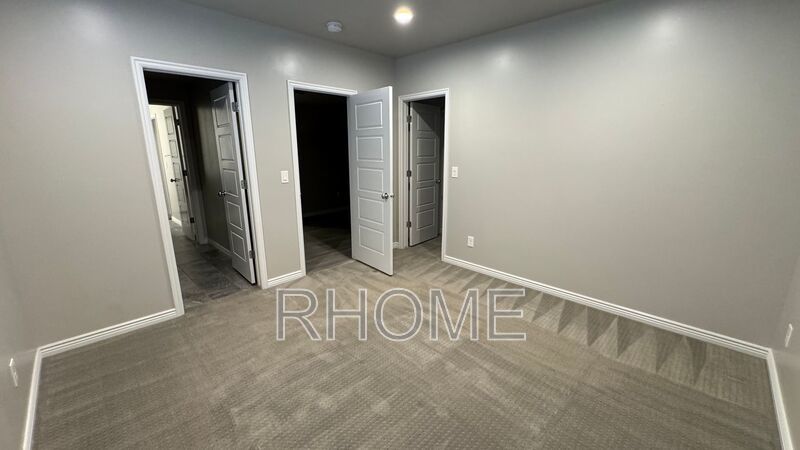 7 Bedroom 3 bath Home in Riverton property image