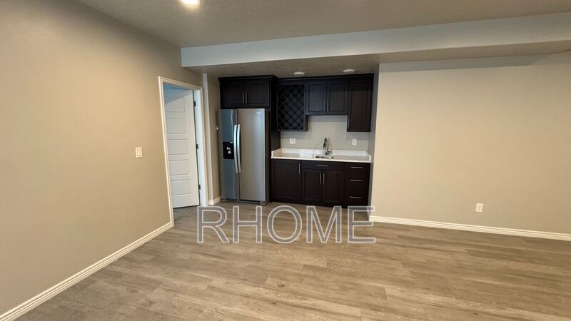 7 Bedroom 3 bath Home in Riverton property image