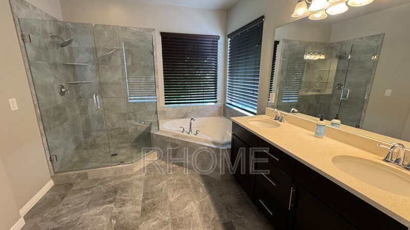 7 Bedroom 3 bath Home in Riverton property image