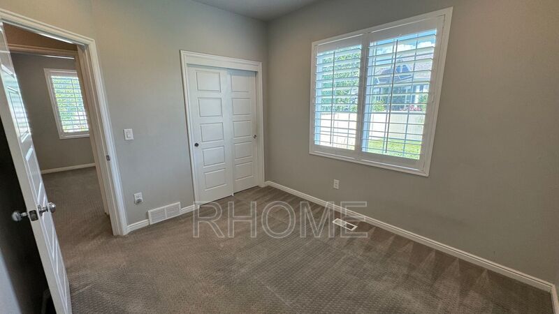 7 Bedroom 3 bath Home in Riverton property image