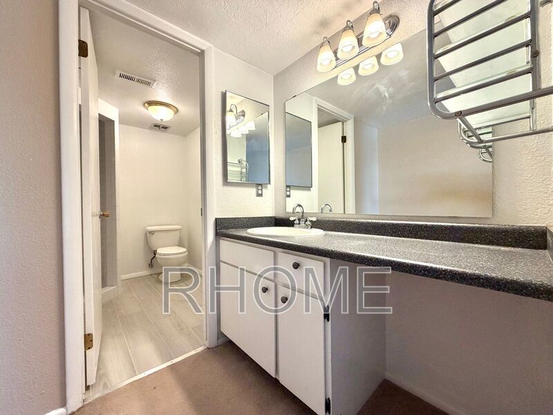 2 Bedroom Condo ~ Top-Floor ~ Milcreek property image