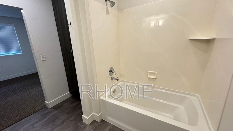 1 Bedroom 1 Bathroom Secure Apartment in the heart of Salt Lake City! property image