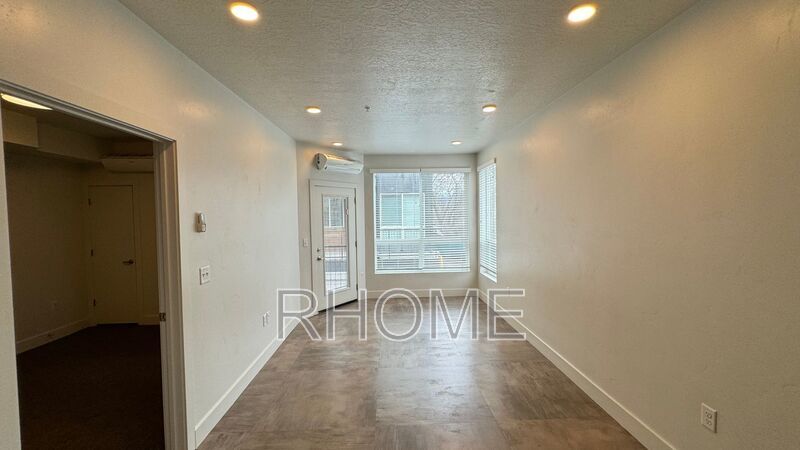 1 Bedroom 1 Bathroom Secure Apartment in the heart of Salt Lake City! property image