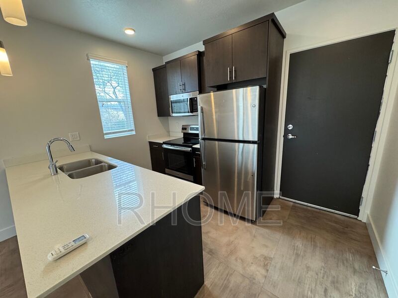 1 bedroom 1 bath in SLC! property image