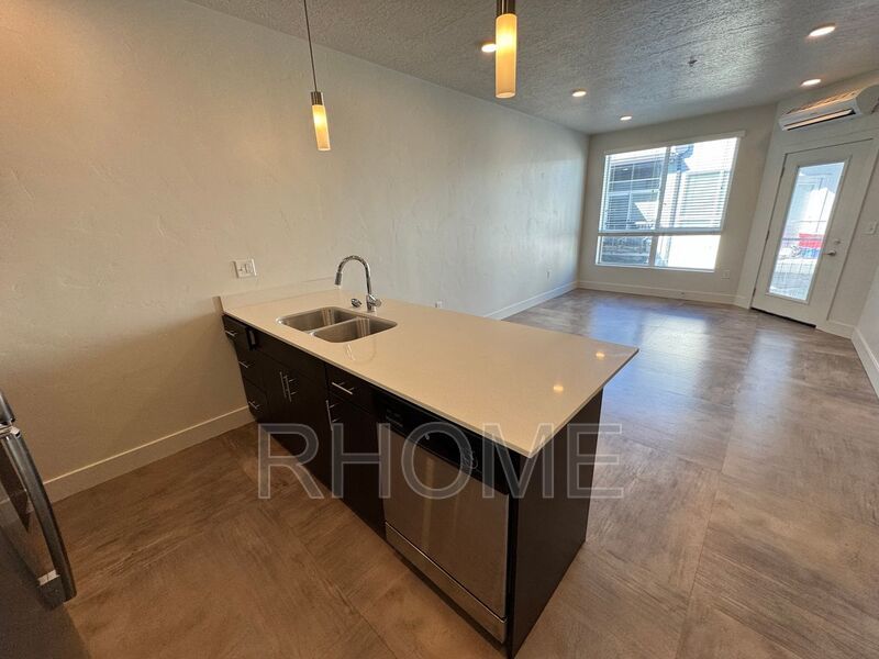 1 bedroom 1 bath in SLC! property image