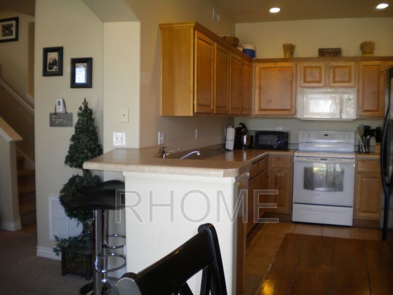 3169 Provence Dr #J2 property image