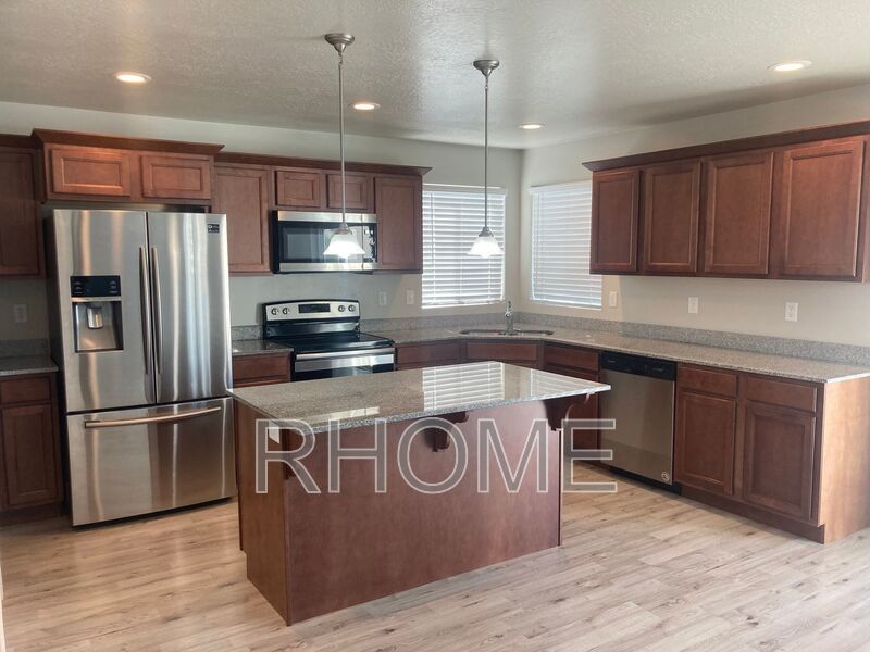4 Bedroom House ~ Great Location in Lehi property image