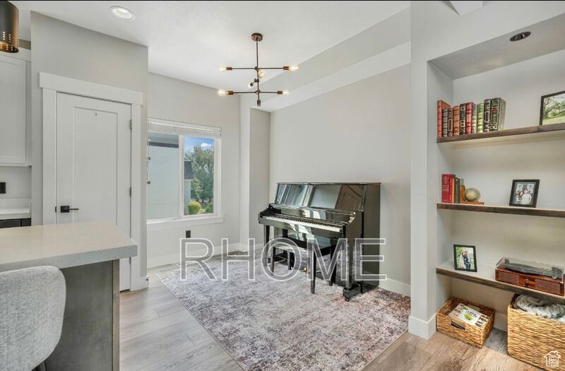 2 Bedroom Townhouse ~ Must see Day Millcreek! property image