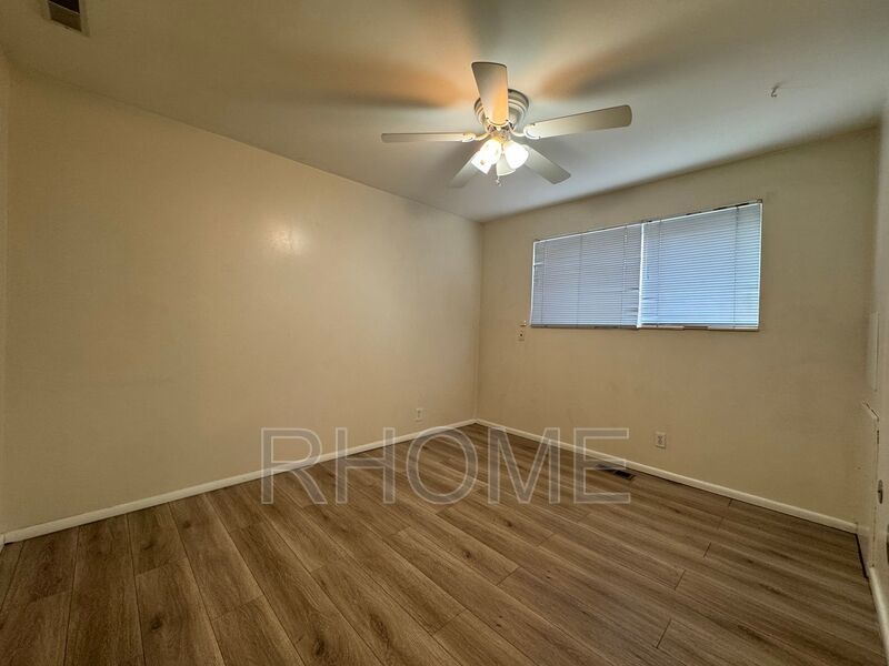2 Bedroom 1 Bathroom Apt in SLC property image