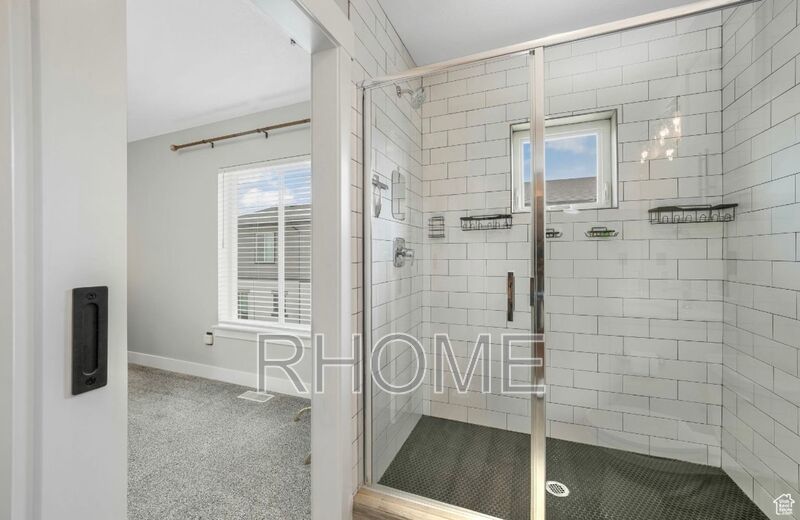 2 Bedroom Townhouse ~ Must see Day Millcreek! property image