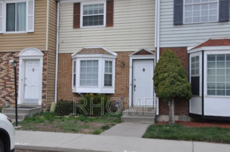 Beautiful 2 bed 1.5 bath town home in Lehi property image