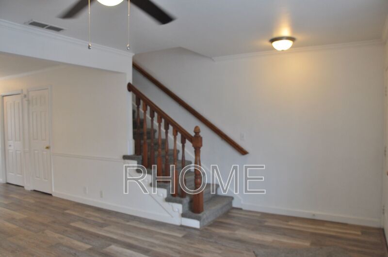 Beautiful 2 bed 1.5 bath town home in Lehi property image