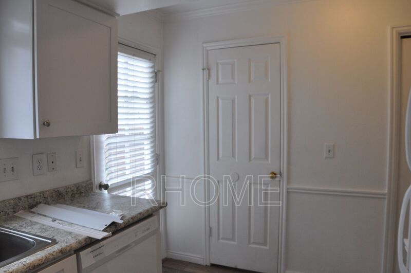 Beautiful 2 bed 1.5 bath town home in Lehi property image
